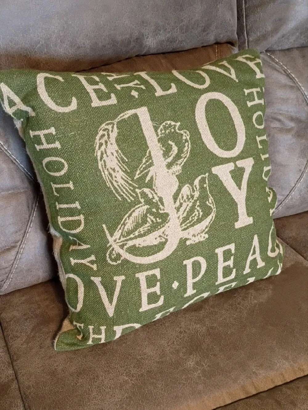 Holiday 'Joy' Decorative Throw Pillow - Green